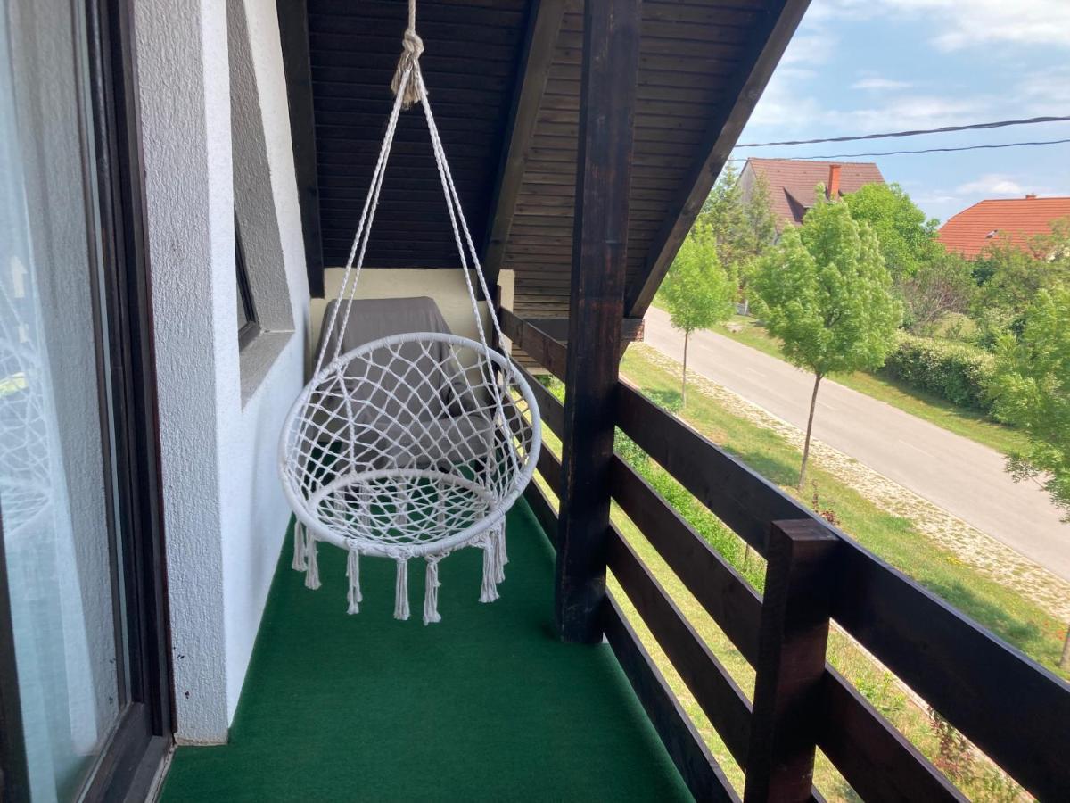 Karadi Apartman Занка Экстерьер фото